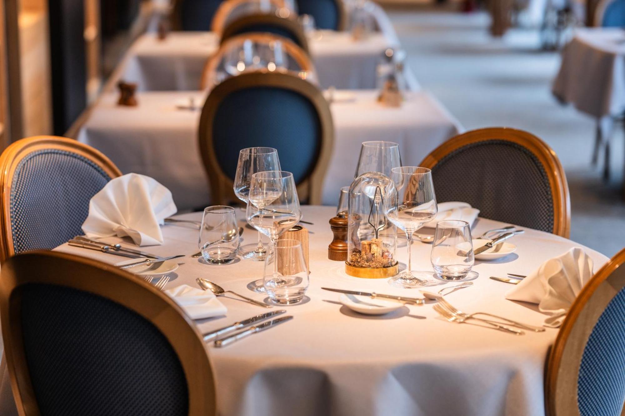 Hostellerie La Claire Fontaine, Logis Hotels & Spa La-Roche-en-Ardenne Eksteriør bilde